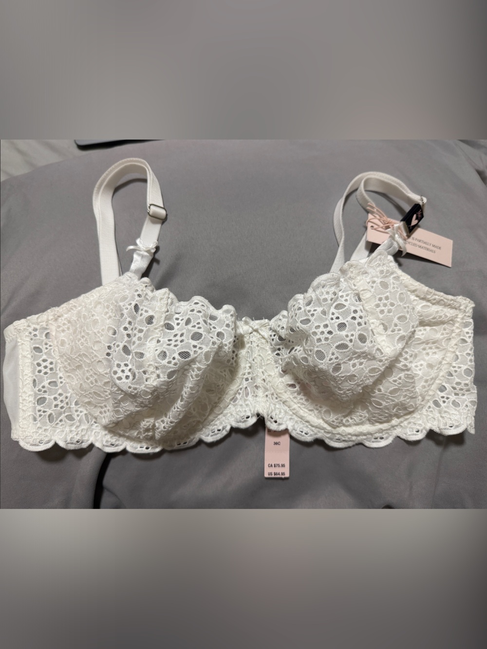 Victoria's Secret Vs White Lace
Wicked Unlined Balconette Eyelet
Bra